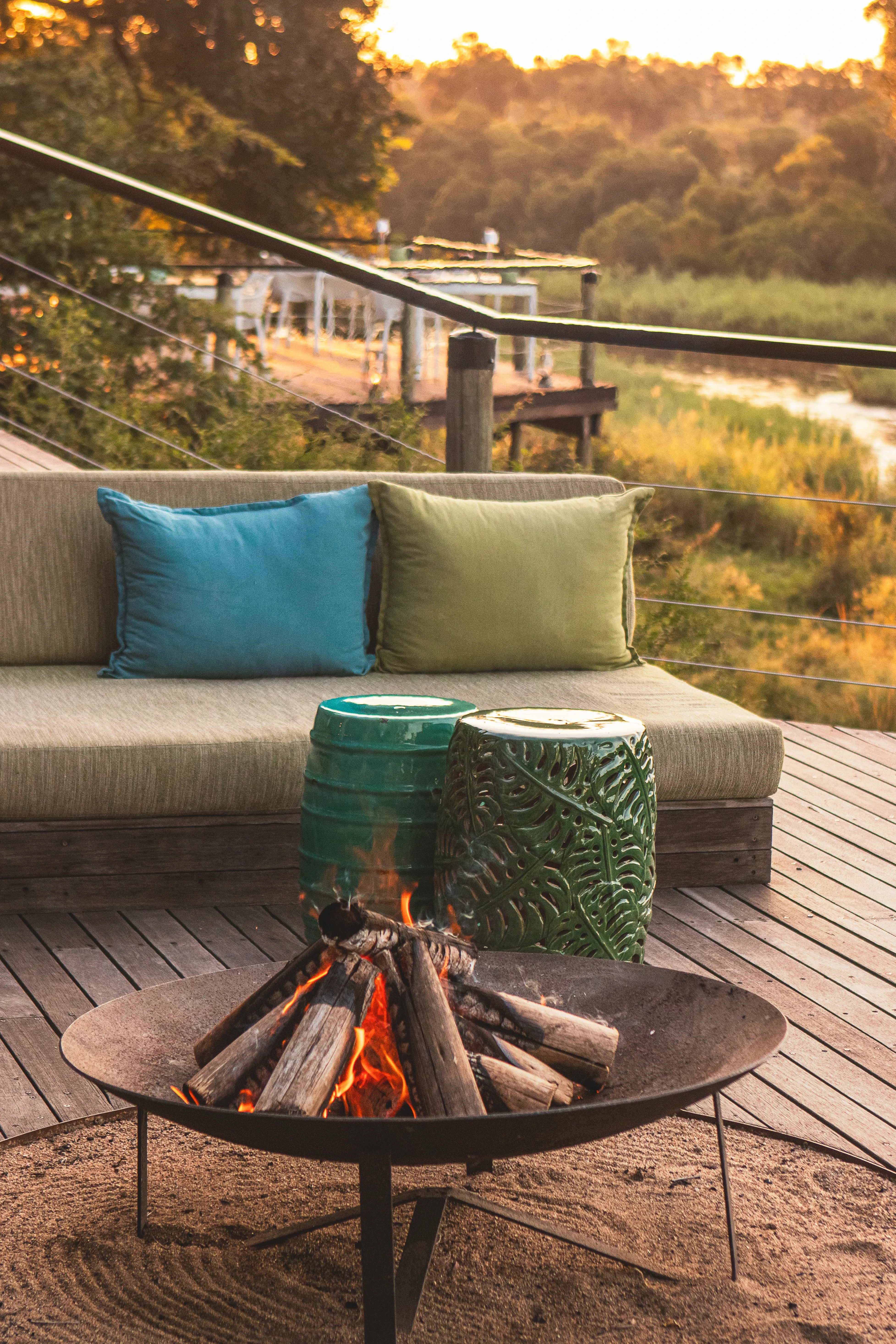 Suite outdoors
