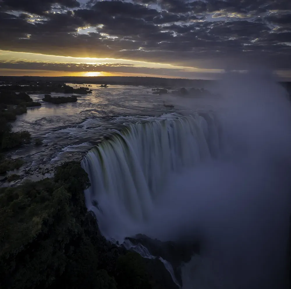 Guided Victoria Falls Tour and Zambezi Sunset Cruise